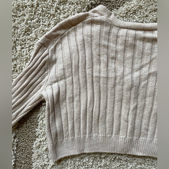 Garage Cropped Cardigan - Picture 6 of 10